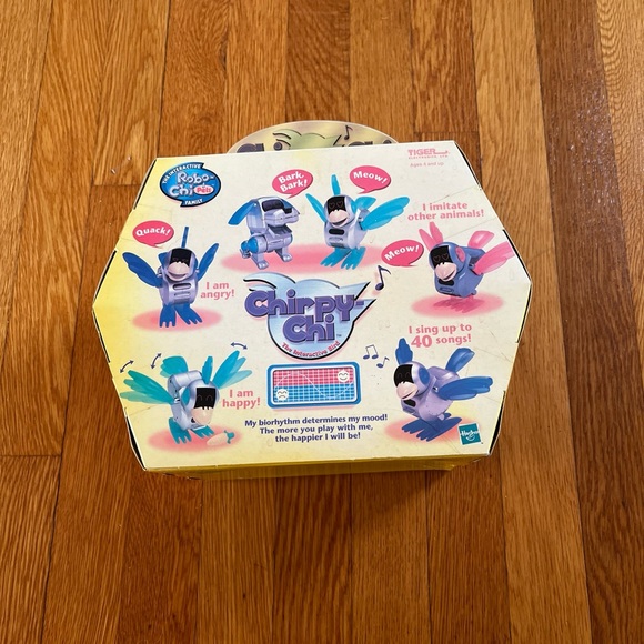 New 2001 Chirpy-Chi Interactive Pet Bird Sega Hasbro Tiger Electronics Not Test - Picture 6 of 13